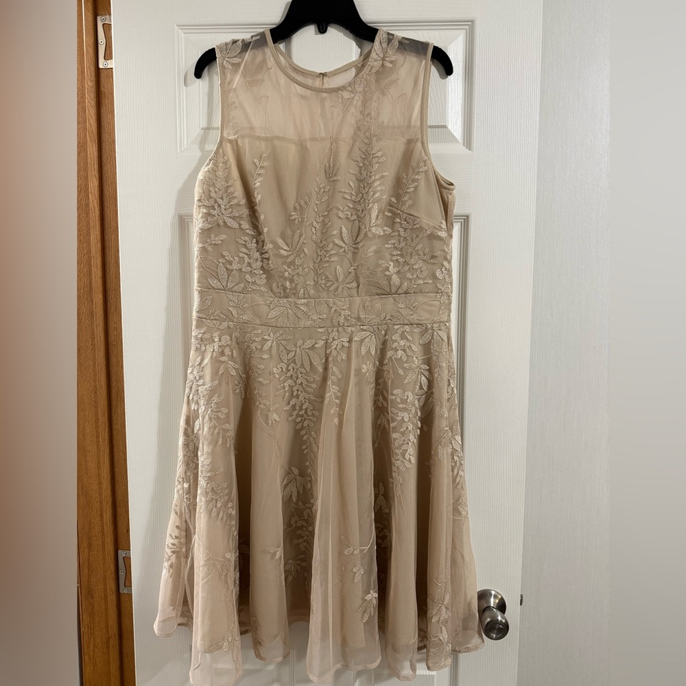 Elegant Beige Midi Dress